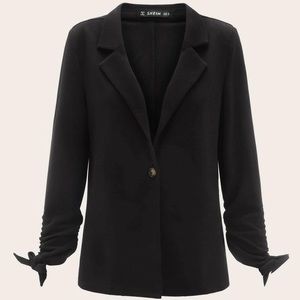 Notched collar drawstring cuff blazer